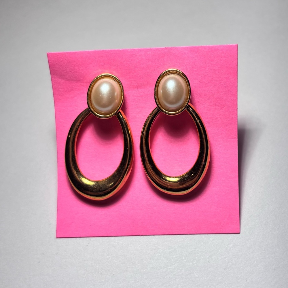 Pearl Dangle Earrings with Gold Loop